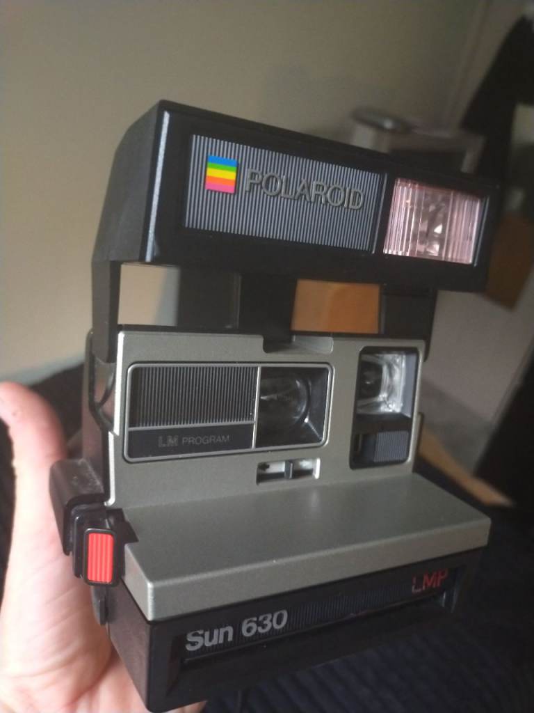 Polaroid Sun 630 Instant Camera – Good Condition