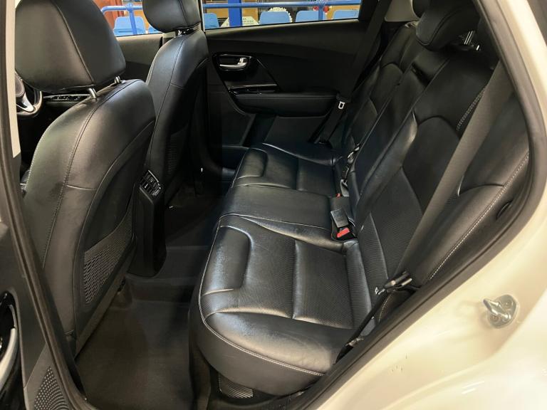 2021 Kia Niro 4 HEV 1.6GDI 140PS DCT AUTO HYBRID 5 DOOR HATCHBACK (EURO 6) -------------- ESTATE ...