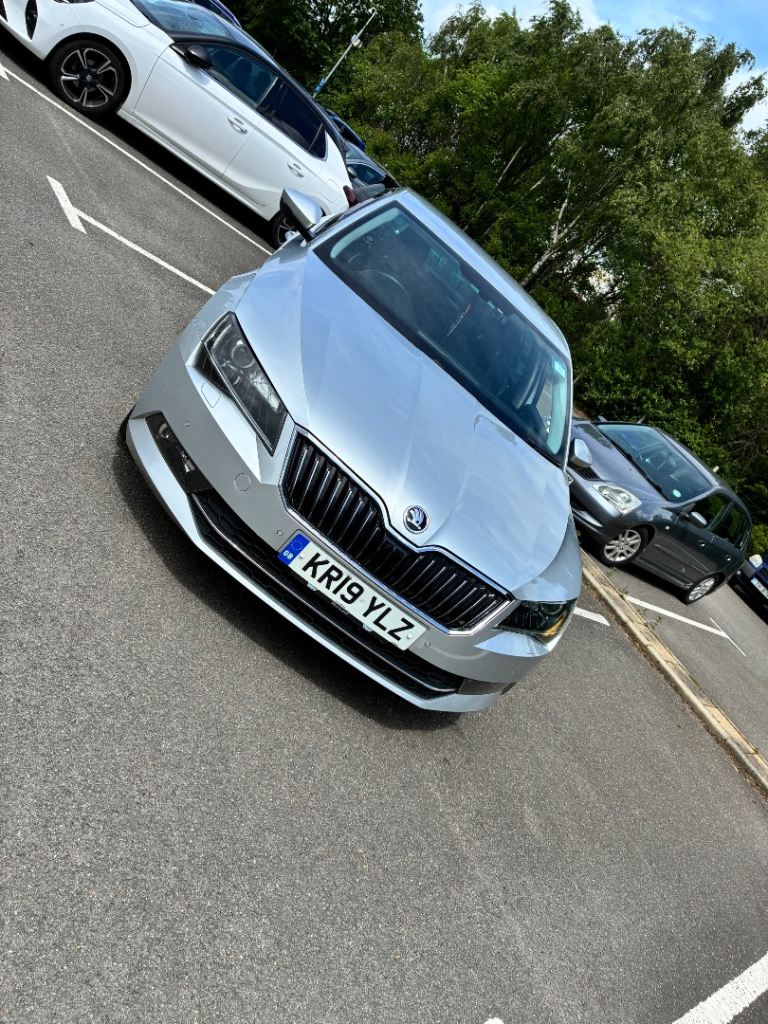 Skoda, SUPERB, Hatchback, 2019, Semi-Auto, 1968 (cc), 5 doors