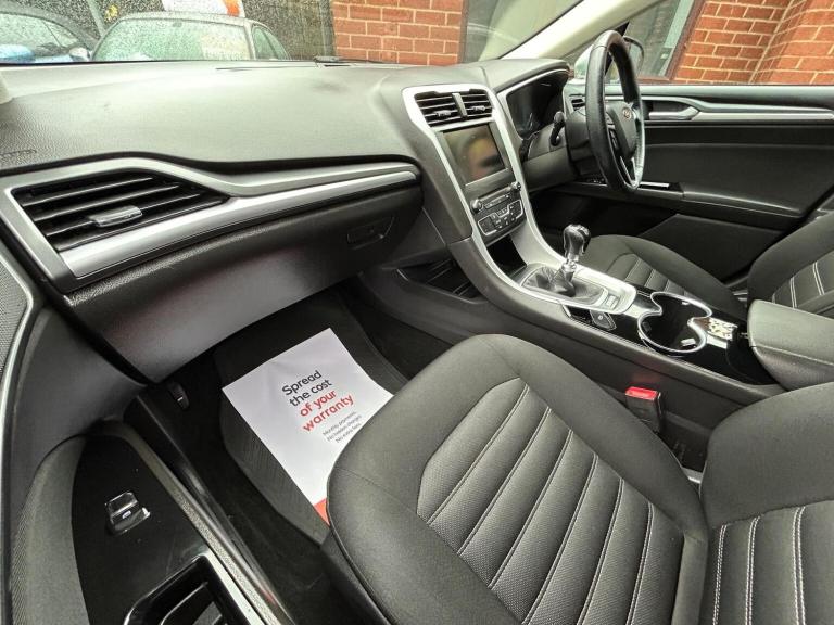 FORD MONDEO 2.0 TDCi Zetec Euro 6 (s/s) 5dr 2015