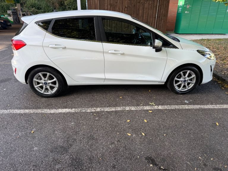 Ford, FIESTA, Hatchback, 2017, Manual, 998 (cc), 5 doors