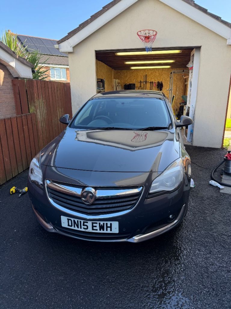 Vauxhall, INSIGNIA, Hatchback, 2015, Manual, 1796 (cc), 5 doors