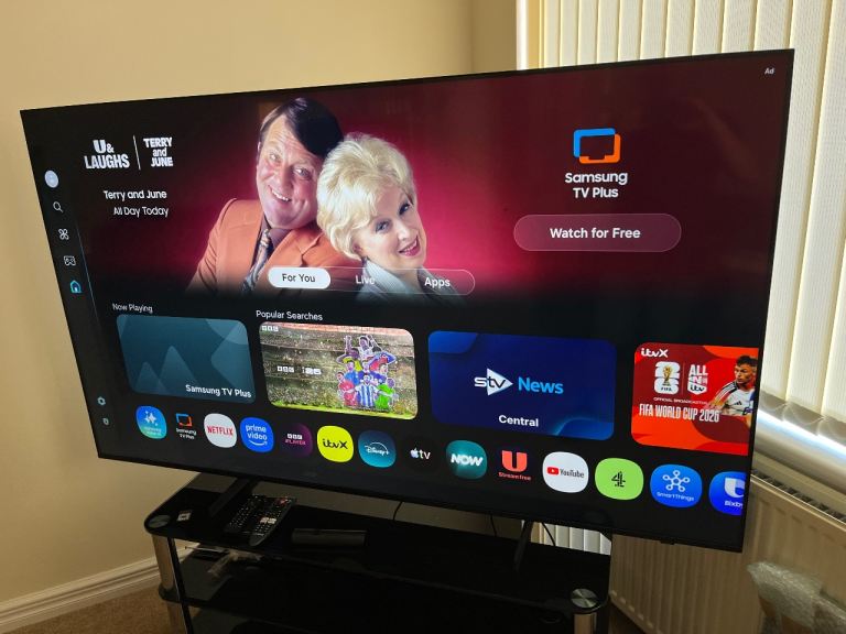 Samsung UHD 75 inch smart TV
