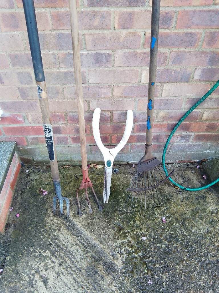 Garden tools