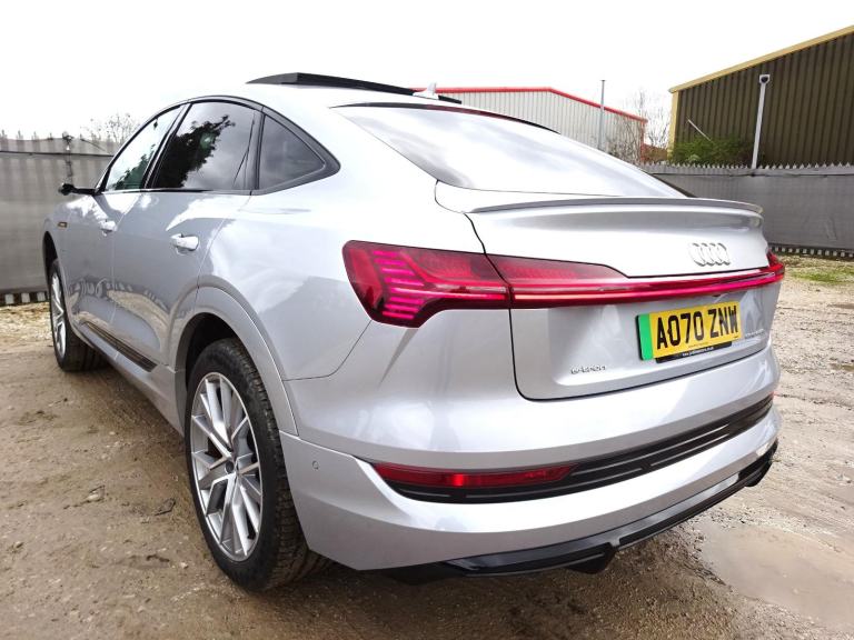 2020 70 REG AUDI E-TRON LAUNCH EDITION 55 QUATTRO ELECTRIC AUTO DAMAGED SALVAGE