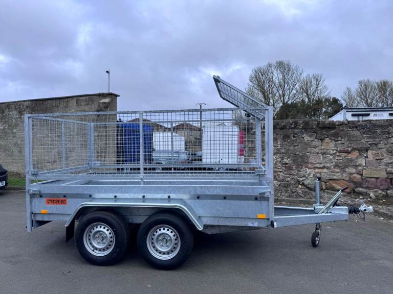 BRAND NEW 10FT X FT TWIN AXLE HEAVY DUTY TRAILER WITH 80CM MESH 2700KG