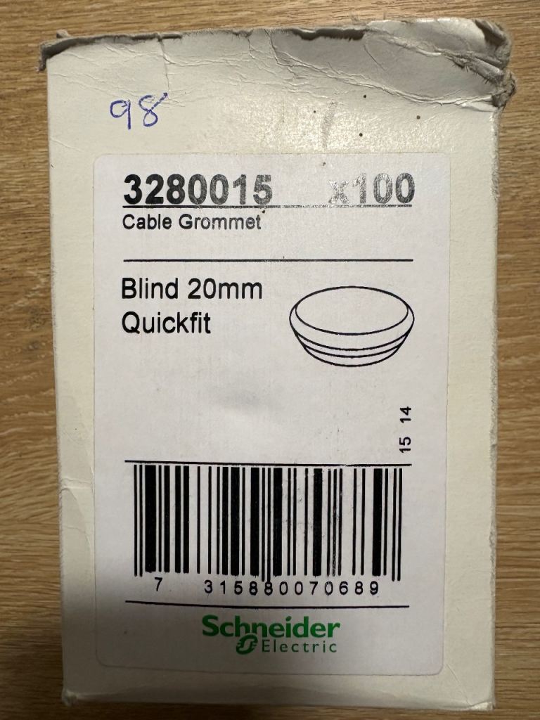 Schneider Electric 20mm Blind Cable Grommets (Box of 98)