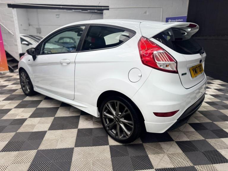 2017 Ford Fiesta 1.0T EcoBoost ST-Line Euro 6 (s/s) 3dr Hatchback Petrol Manual