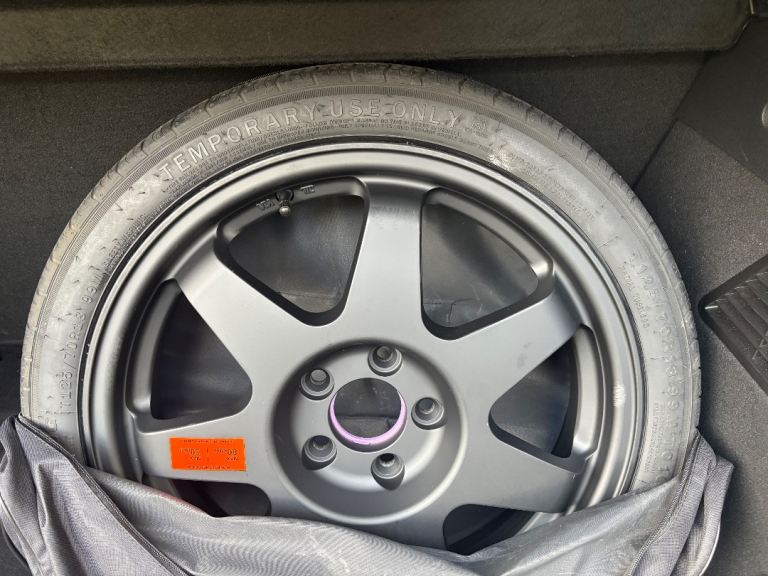 Renault Megane E-tech EV Space Saver spare wheel & kit