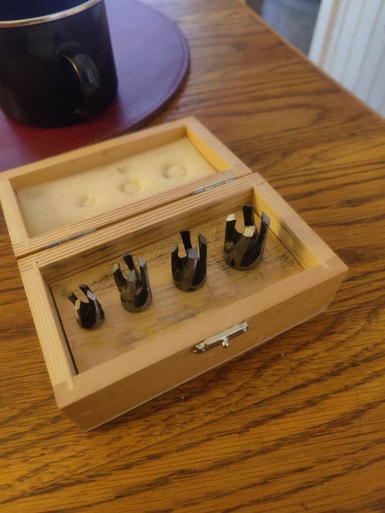 Set of 4 Drill Bits in Wooden Case – Good Condition