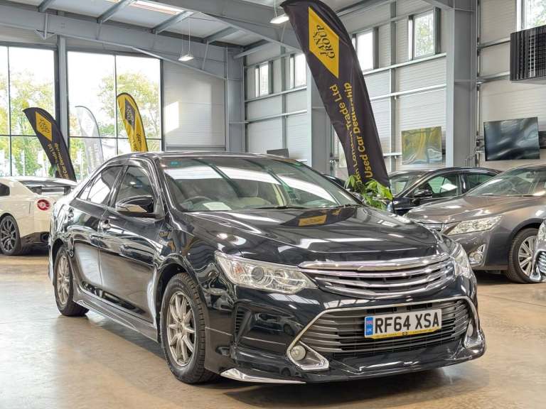 2014 Toyota Camry Toyota Camry Hybrid Petrol Black 2014 5 Seater  2.5L Hybrid