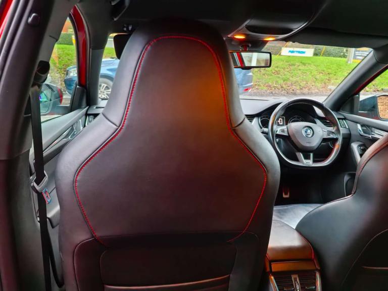 2015 Skoda Octavia 2.0 Octavia vRS TDI 4x4 Semi-Auto 4WD 5dr Hatchback Diesel Automatic