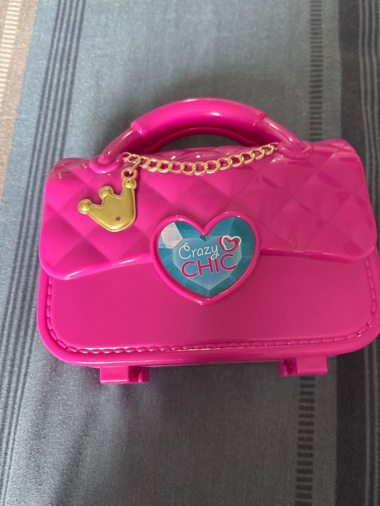 Crazy Chic makeup set