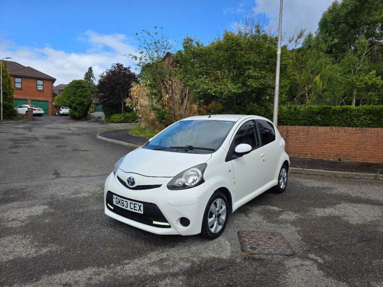 2013/63 Toyota Aygo "Move with Style" 1.0 Petrol Similar to C1 107