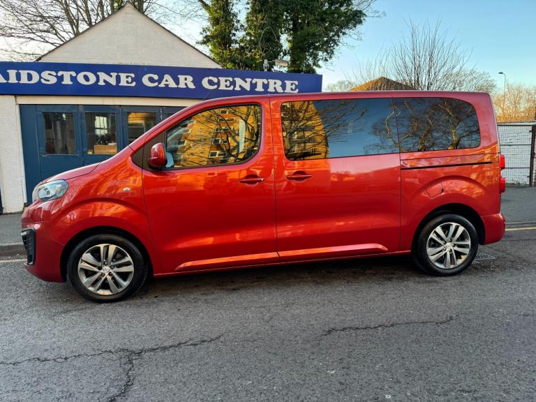 2017 Peugeot Traveller 1.6 BlueHDi 115 Business Standard 5dr - 8 SEATS MPV Diesel Manual