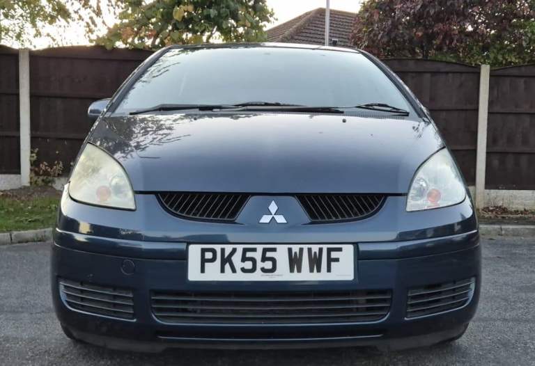 1 Prev owner. MOT 31/10/26. Well maintained. 2005/55 Mitsubishi Colt Equippe Diesel 1.5 DI-D 5 door