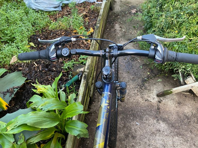 Apollo evade mountain bike