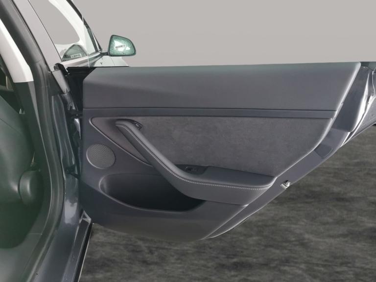 2021 Tesla Model 3 Standard Plus 4dr Auto SALOON ELECTRIC Automatic