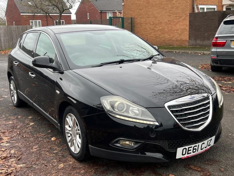 2012 Chrysler Delta 1.6 M-Jet SE Nav 5dr Auto HATCHBACK Diesel Automatic