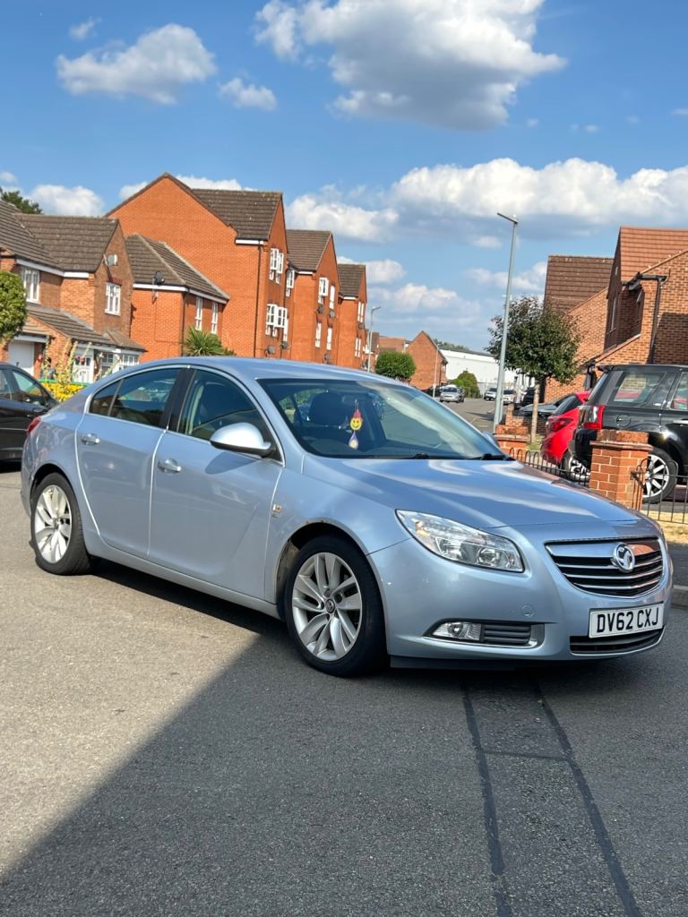 Vauxhall, INSIGNIA, Hatchback, 2012, Manual, 1956 (cc), 5 doors