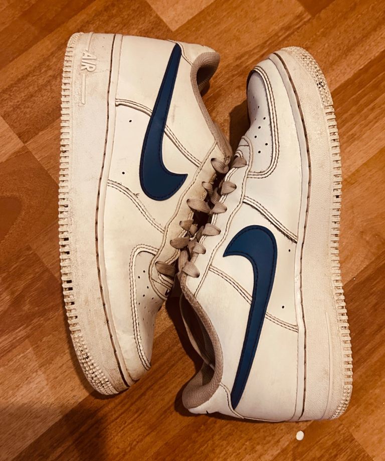 Nike Air Force 1 Trainers – White with Blue Tick