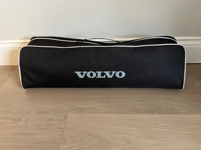 Volvo snow chain