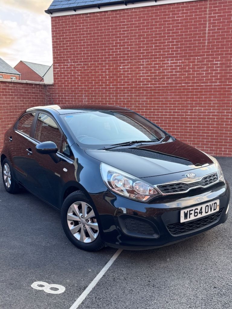 Kia Rio - Full MOT - HPI Clear - £20 Tax