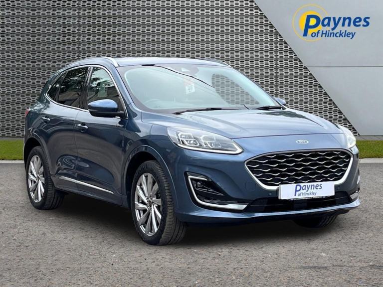 2023 Ford Kuga Vignale 5 Dr 2.5L fHEV 190ps AUTO in Chrome Blue LOW MILES