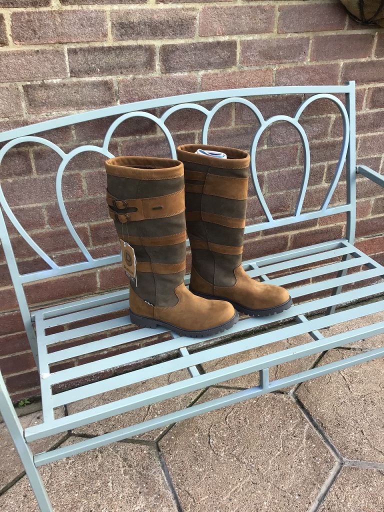   Dublin ladies boots