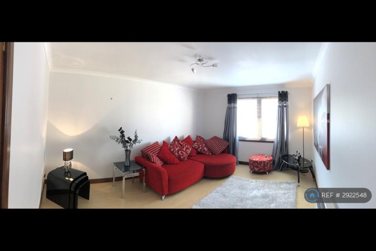 2 bedroom flat in Linksfield Road, Aberdeen, AB24 (2 bed) (#2922548)