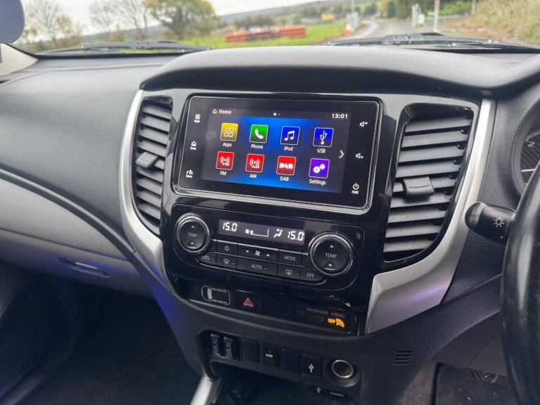 Mitsubishi L200 2.4 DI-D DC Barbarian Pickup Double Cab 4dr Diesel Ma... 2018/18