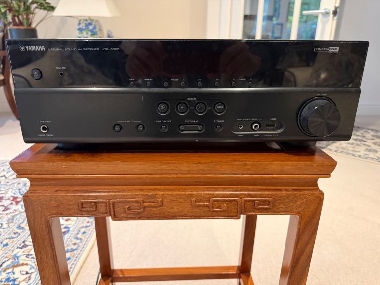 Yamaha AV Receiver Amplifier - Surround Sound Speakers for free if collection done asap 