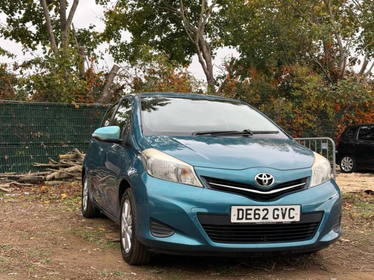 2012 Toyota Yaris 1.33 VVT-i TR 5dr HATCHBACK Petrol Manual