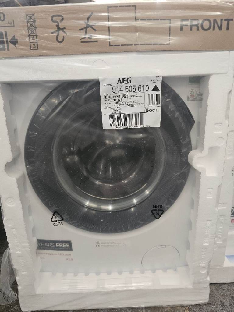 AEG 914 505 610 freestanding Washing Machine - Brand New