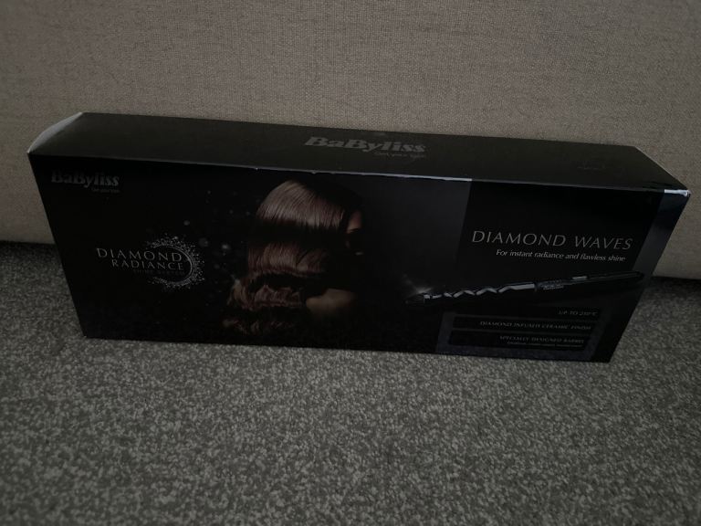 BaByliss Diamond Waves Hair Waver - Brand New in Box, Black