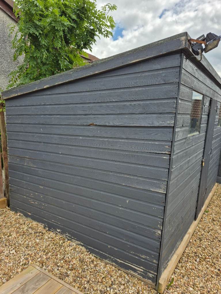 Garden shed