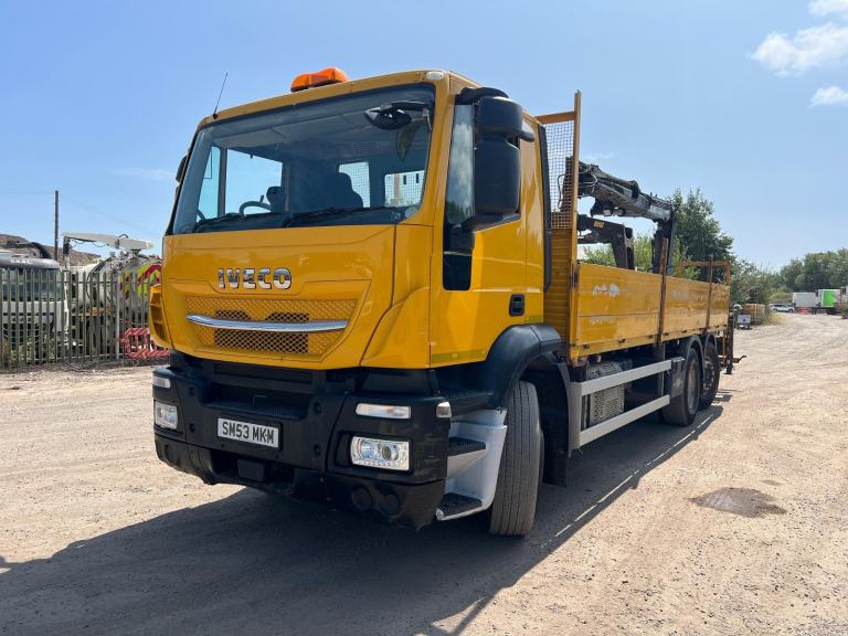 2019 Iveco Stralis AD260 26 TONNE REMOTE ATLAS CRANE AND BRICK GRABBER