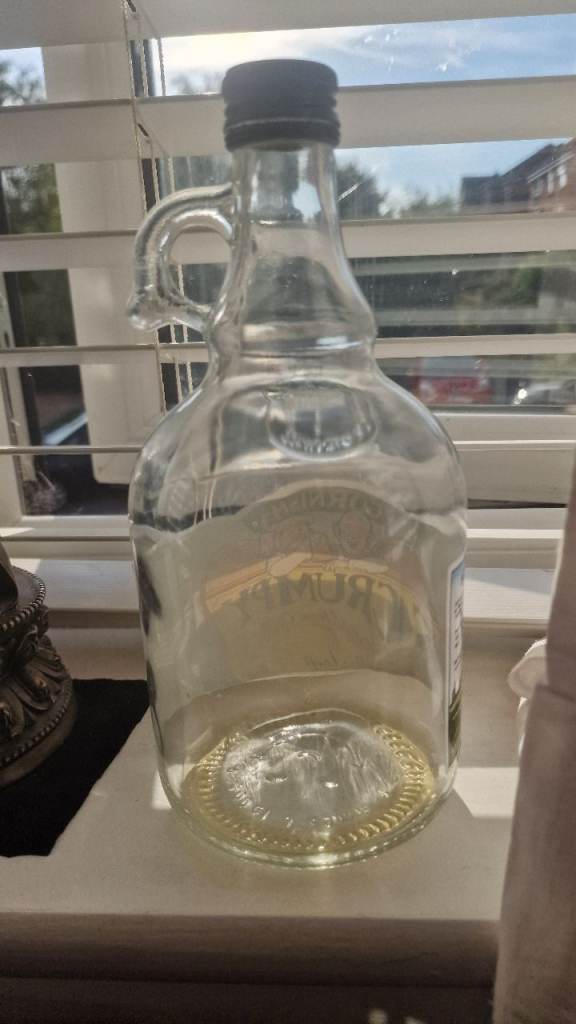 Healey's Cornish 1980 Glass Bottle with Handle – Good Condition