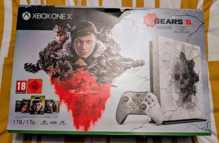 XBOX ONE X CONSOLE GEARS OF WAR 5 LIMITED EDITION