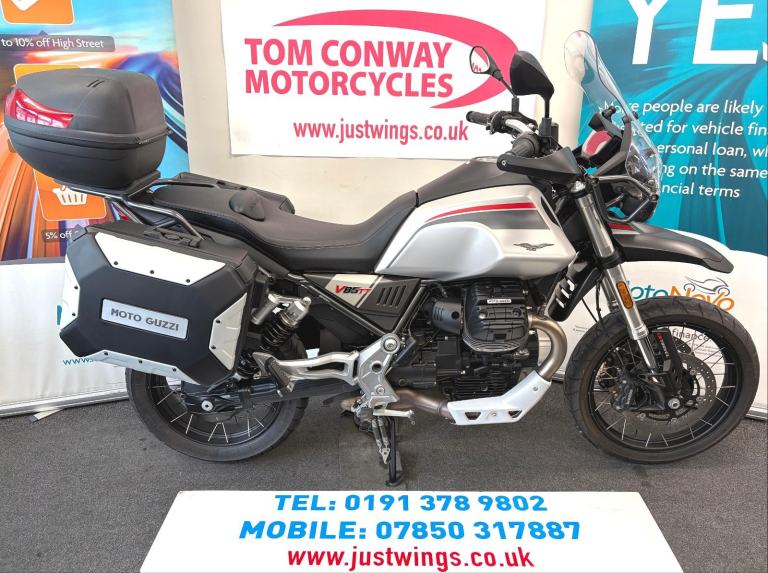 MOTO GUZZI V85TT TRAVEL, 2024(74), 1 OWNER, 4,203 MILES, IMMACULATE BIKE, £7995
