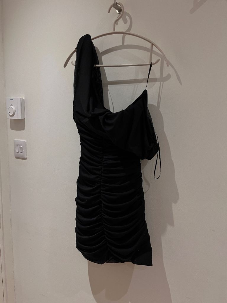Selection of Women's Clothing – Dresses, Skirts, Trousers & Jumpers