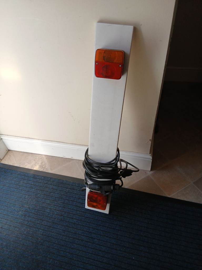 Car trailer light board 
