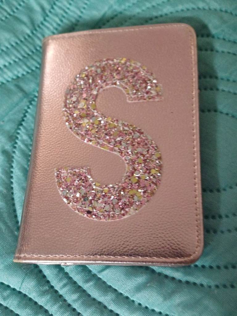 Passport wallet