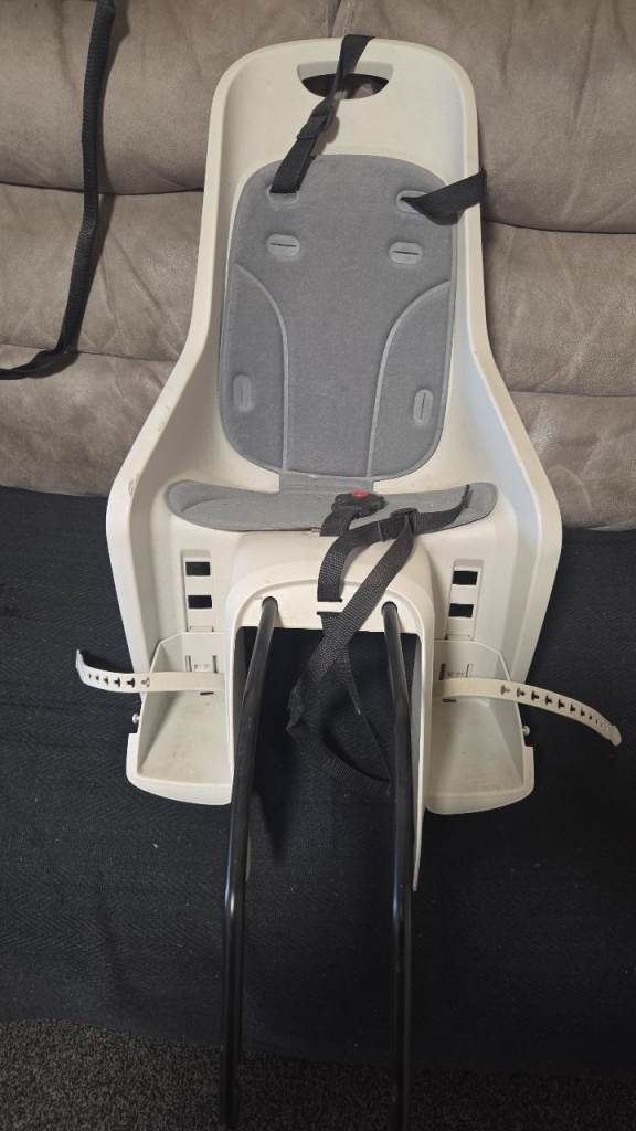 Pollisport bike seat