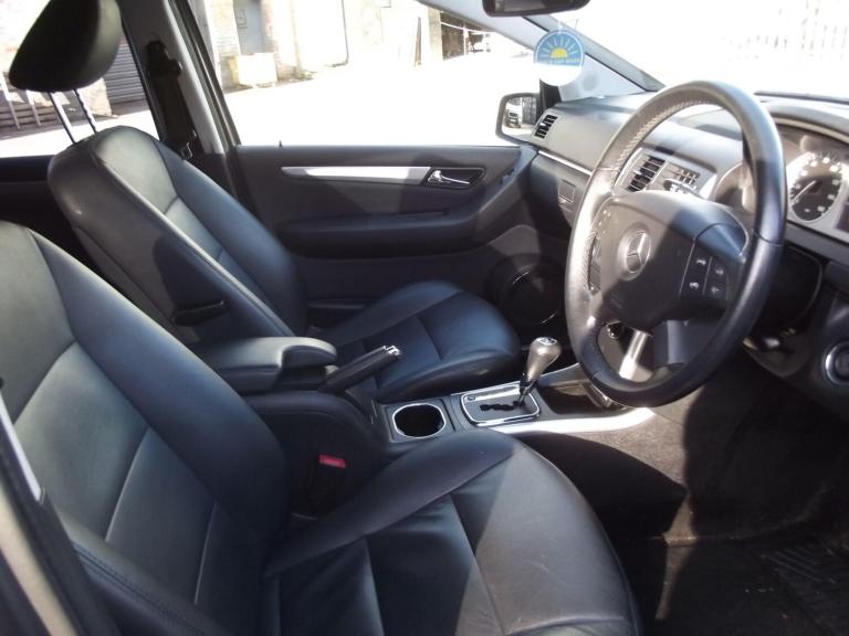 2010 Mercedes-Benz B Class B180 SE 5dr CVT Auto MPV PETROL Automatic