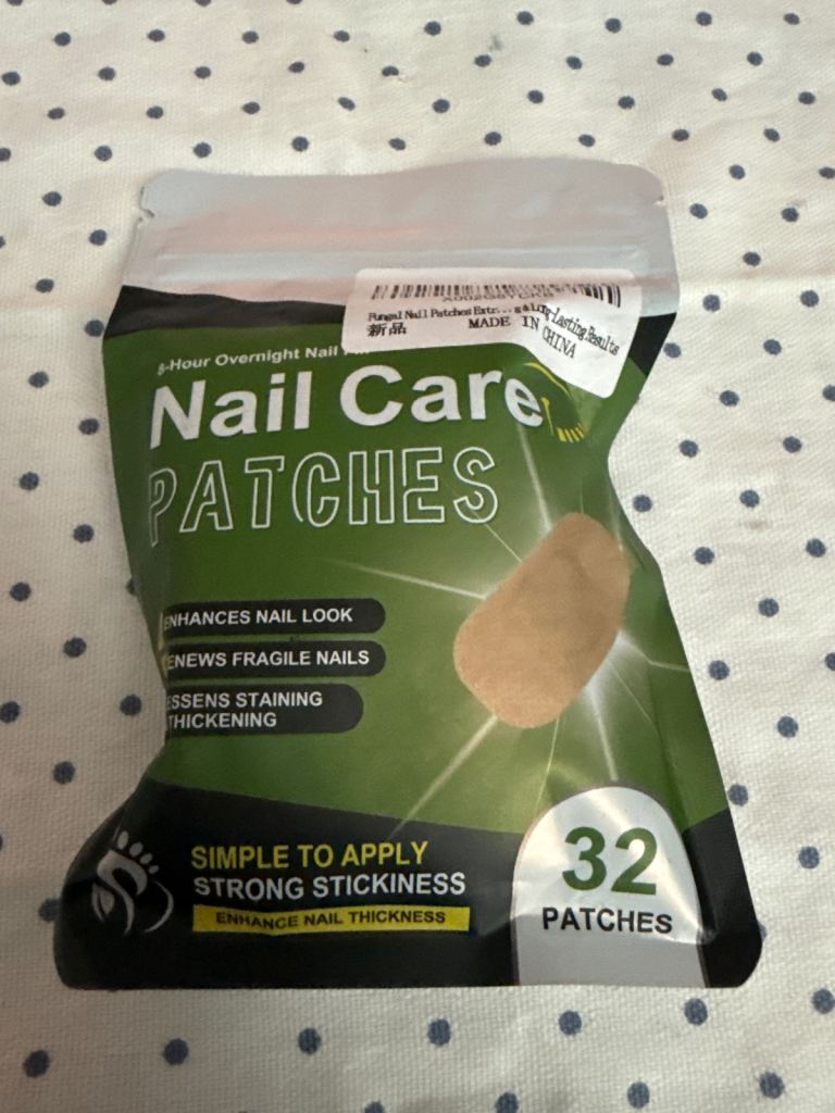 Nail Care Patches – 32 Patches, New