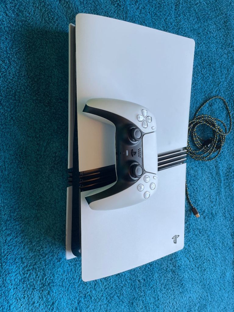 PS5 Pro 2tb with Disk Drive 