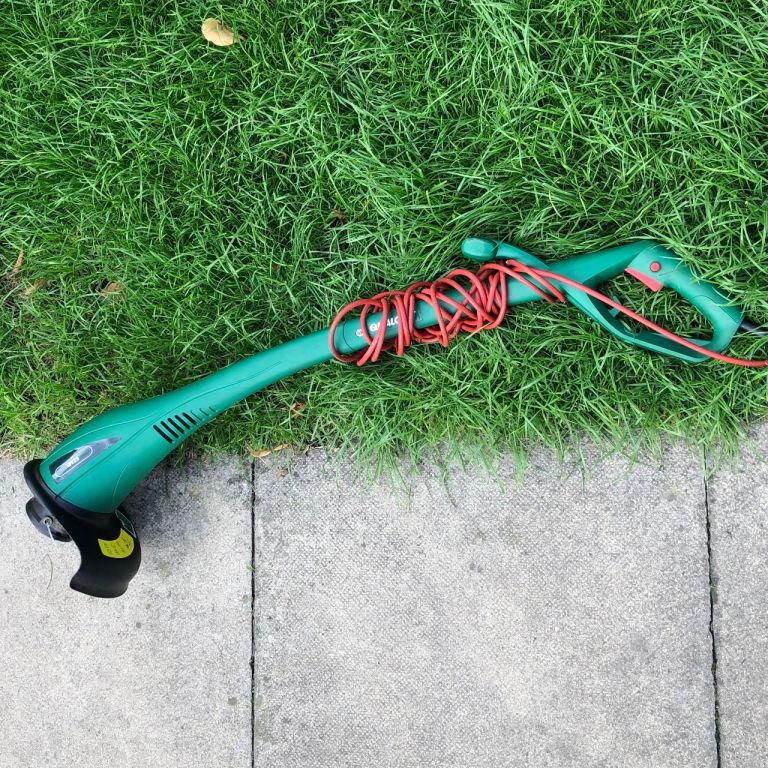 Qualcast Grass Strimmer 