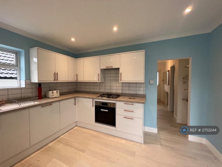 3 bedroom house in Glenfalls Avenue, Brighton, BN1 (3 bed) (#2752244)