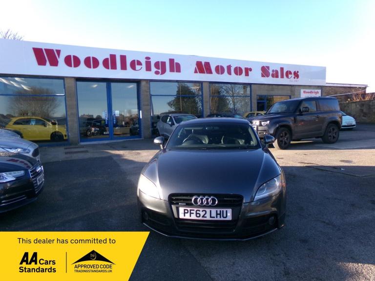 AUDI TT 2.0 TDI Black Edition 2012